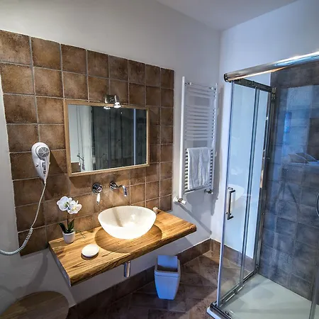 Assabinidica Bed & Breakfast 3*
